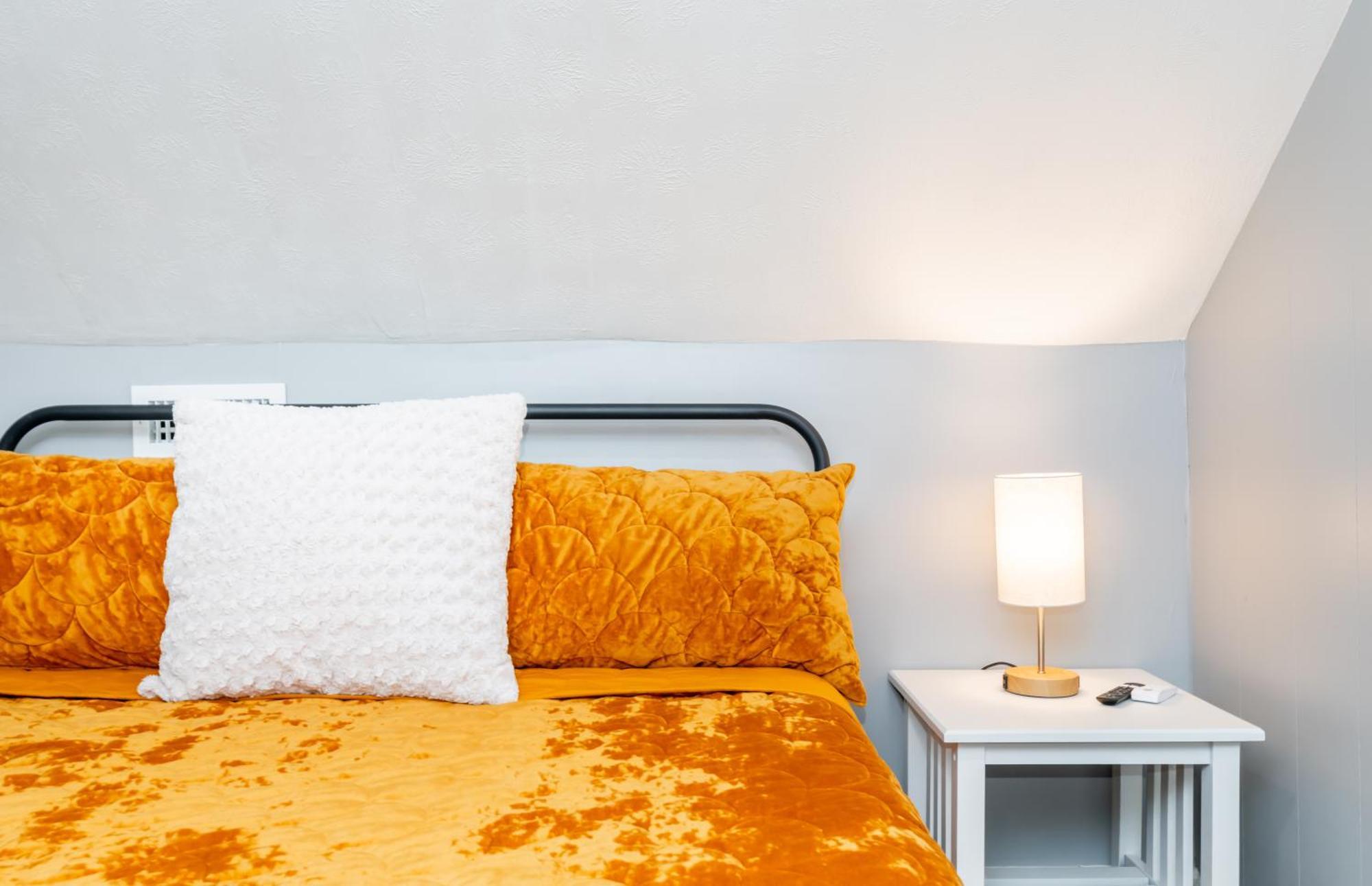 Urban Cottage-Bourbon Trail, Expo, Yum, Derby! Луисвилл Экстерьер фото